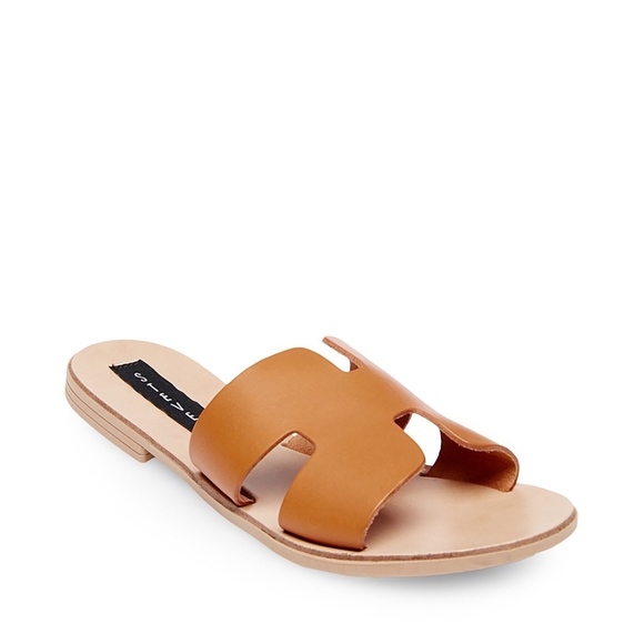 *SOLD* Steve Madden Grady/Greece Dariella Slides - Picture 5 of 5
